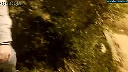 Minha esposa puta traiu na rua, então fodi seu cu apertado