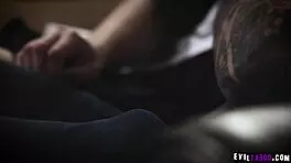 हॉर्नी प्रोफेसर बाथरूम में टीन स्टूडेंट को फक करता!