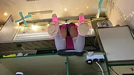 I love how this sexy virgin spreads her legs in stockings while serving customers 😍