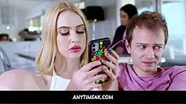 Anytime4k - Freeuse Family Fucking My Tiny 18+ Blonde Teen 18+ Stepsister While Makes Lunch - Chloe Cherry Alex Jett