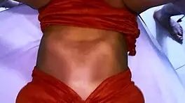 La Madrastra De Su Amiga Siempre Parecía Tan Recatada Y Puritana Pero En La Privacidad De Su Apartamento Se Transformaba En Una Fiera Insaciable Que Disfrutaba Del Sexo Más Salvaje Con Su Amante