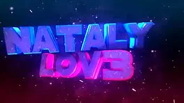 does this curvy girl finger her juicy pussy?