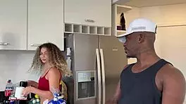 novinha sucking big cock until wet and begging for cum 😏