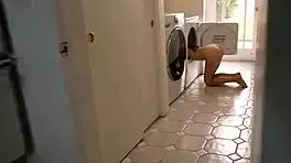 i slipped my cock into my stepsis's cunt by mistake