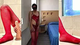 perrita rica shows her pussy in college toy play with big cock