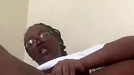 College teen fingers her juicy pussy 😍