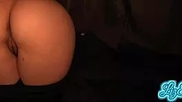 Grabo A Mi Amiga Moviendo El Culo Y Me Folla Con Su Culo Enorme