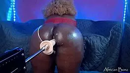 Africanbunz Update: Golden Hair Model Slides Dildo Between Huge Ass Cheeks vs Fuckmachine