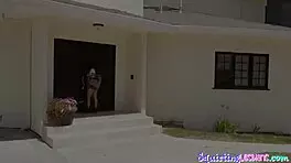 does lesbian teen seduce her squirting bff?