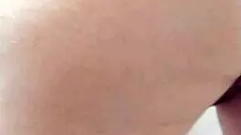 Putinha Novinha Japinha Rebolando E Mostrando O Cu Na Banheira De Motel