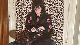 Smoking Goth Girl Unwinds After Long Backstage Day in HD