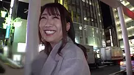 Sari in a wild 3P gangbang with 6 cumshots! 😍