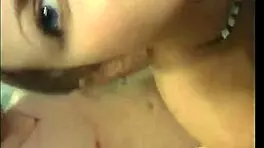 Amateur Teen Couple Pounds Hard in Bath for Creampie