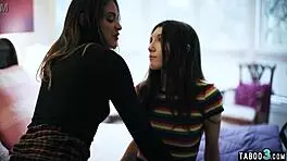 Hey, watch Gizelle Blanco devour Maya Woulfe's lesbian pussy now!