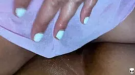 lesbian teens oiled clit tribbing and scissoring masturbation