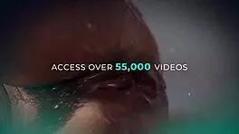 Does Lily Larimar kiss Jazmin Luv passionately?