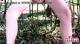 nina: sexy body, rubbing pussy