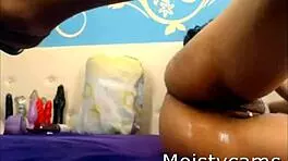 i watched this sexy creamy pussy latina teen masturbating on webcam solo