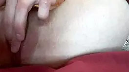 प्रेटी टीन ट्रेसी नागहावी की टाइट होल्स को क्लोज-अप में चोदो