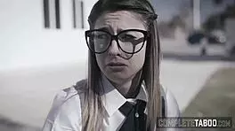 Teen 18+ In Taboo Fetish Threesome With Rimjob And Banging