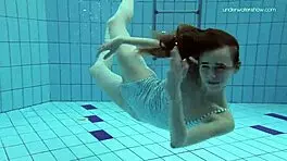 Anna Netrebko Underwater Lesbian Scene