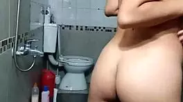 Hot Latina Teases In Lingerie With Moves