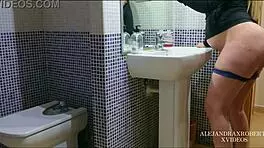 My boyfriend jerks off my pregnant friend in wild 3some fun