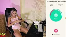 fun pumping swollen pussy muscles with master gokilla 😏