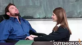 Uske favorite teacher ne petite 18+ brunette ko hard action ke liye jhukaya