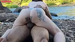 Ja E A Segunda Vez Que A Minha Esposa Sai Pra Passear Com O Amigo Gordinho!