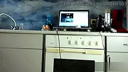 naughty booty tease watch sexydea shake and reveal