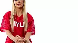 Vic Logan and Xander explore slim thick adventures