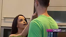 It's only fair to see you naked, stepsis