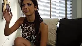 Gorgeous latina stepsis blows that fat cock 😍