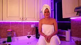 Hot babe has an interview and gets so horny during casting