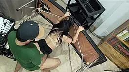 Tattoo artist seduces client, bangs her with creampie 🔥