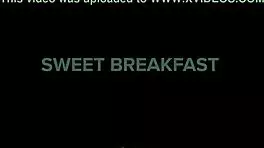 Myra moans during blowjob with Elias! 😍