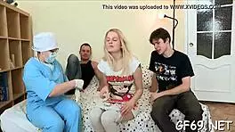 जवान लड़की को ब्लोजॉब और हार्डकोर चुदाई फ्री पोर्न