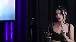 o homem comeu a buceta da debora andrade por duas horas e gozou tres vezes