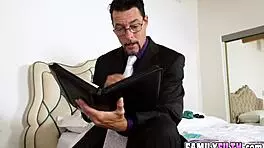 sweet chick jade nile getting her tight pussy slammed by hard cock 😜