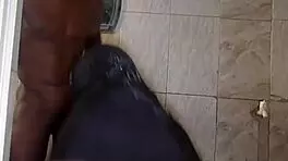 Regae ire fucks wife doggystyle and cums on her ass