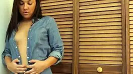 Teen Climbs Mature Dick Before Pussyfuck.