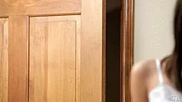 janice griffith mouthful cum 😋