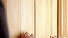 Stepsiblings Jade Amber Share Intimate Make Out Moment