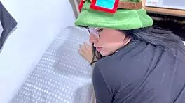 soquei na bucetinha da novinha gamer enquanto ela jogava