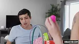 Summer Hart and Amber Stark in Family Swap S7-E2