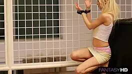 टiny रंडी कफ्ड झुककर टाइट चूत बड़े लंड से चुदाई क्रेम्पाई