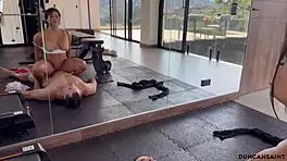 insane bubble butt babe spreads at the gym with huge fake tits