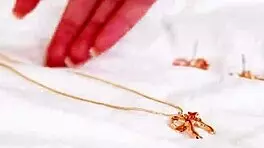 रॉक्सी सिनर स्टेप भाई से अपनी वर्जिनिटी टाइट पीओवी में मांगती है