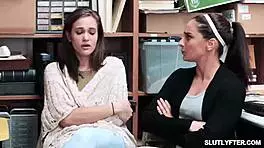 Isabella Rice bends over for a doggystyle pounding 😈